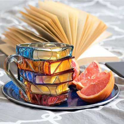 Taza en volumen 3D “Momento de lectura” — hecha a mano, diseño exclusivo